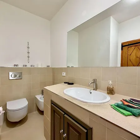 Villa Canguroproperties - Roberta Porto Cervo